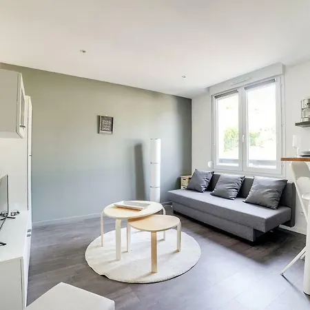 Cosy 4 **** Remodeled Studio * Châtel-Guyon