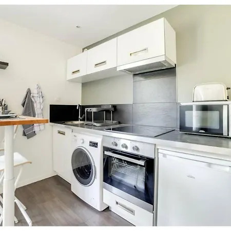 Cosy 4 **** Remodeled Studio Lägenhet